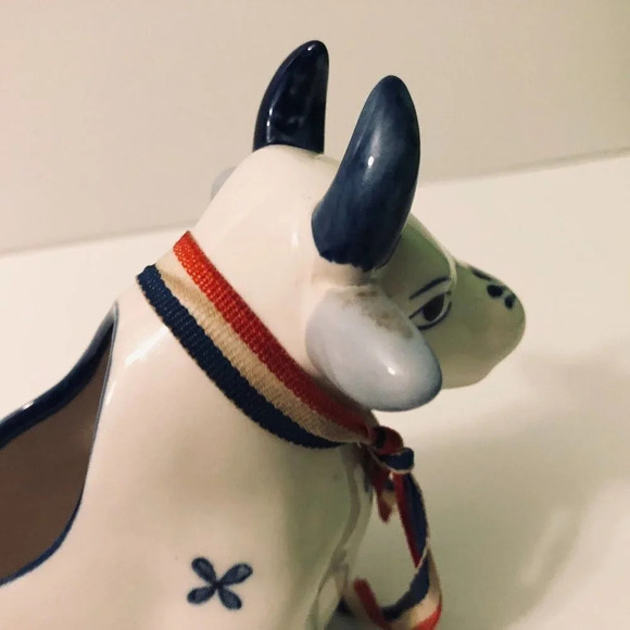 Vintage Delft Ceramic Cow Creamer Figurine 6 Inch Long Blue Hand Painted Holland - Picture 6 of 12
